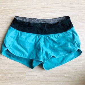 Lululemon speed up 2.5” running short